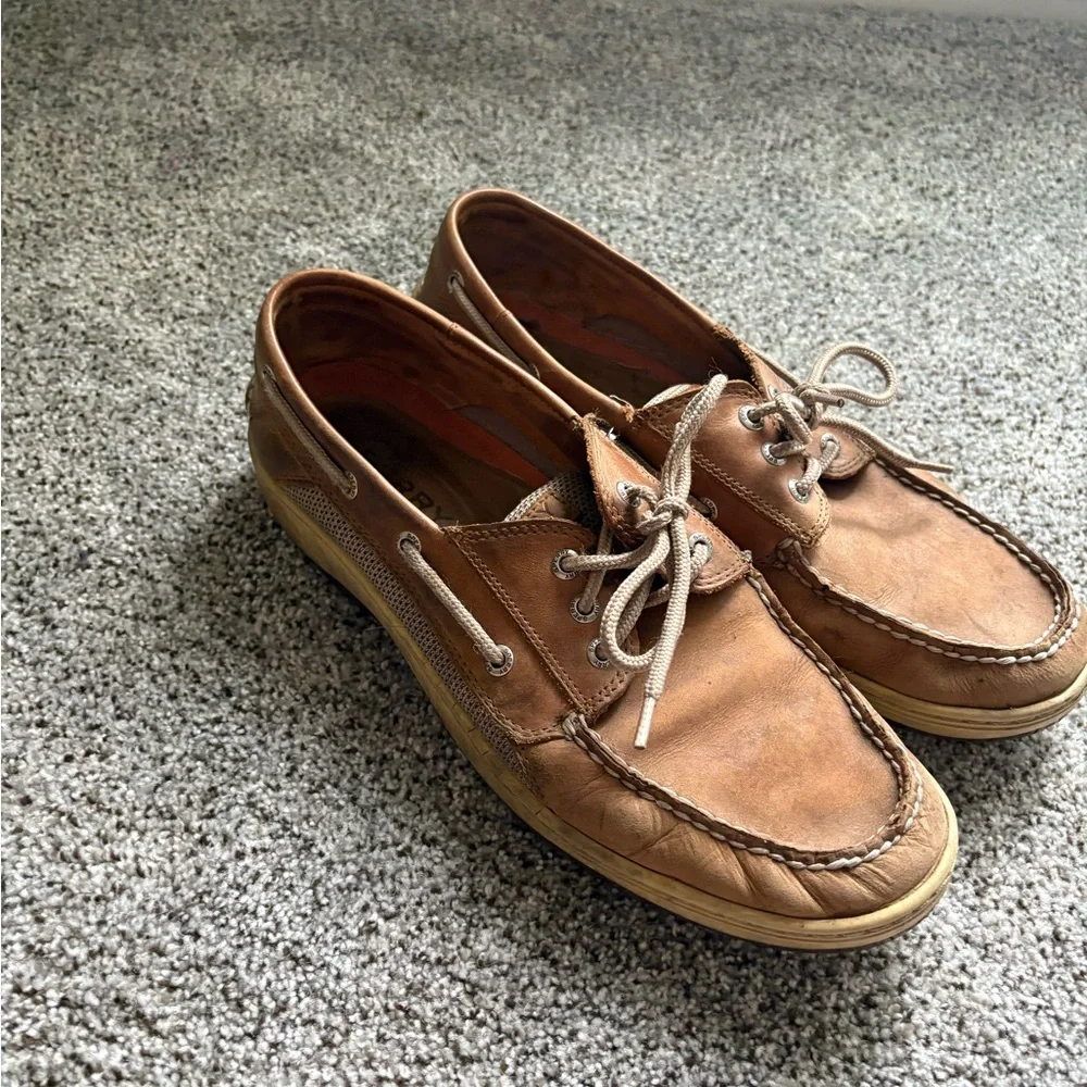 Sperry Classic Brown Leather Boat Shoes